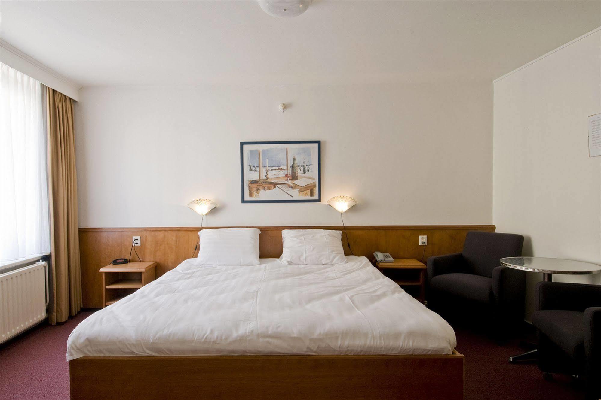 Hotel Riche 팔켄뷔르흐안더횔 외부 사진